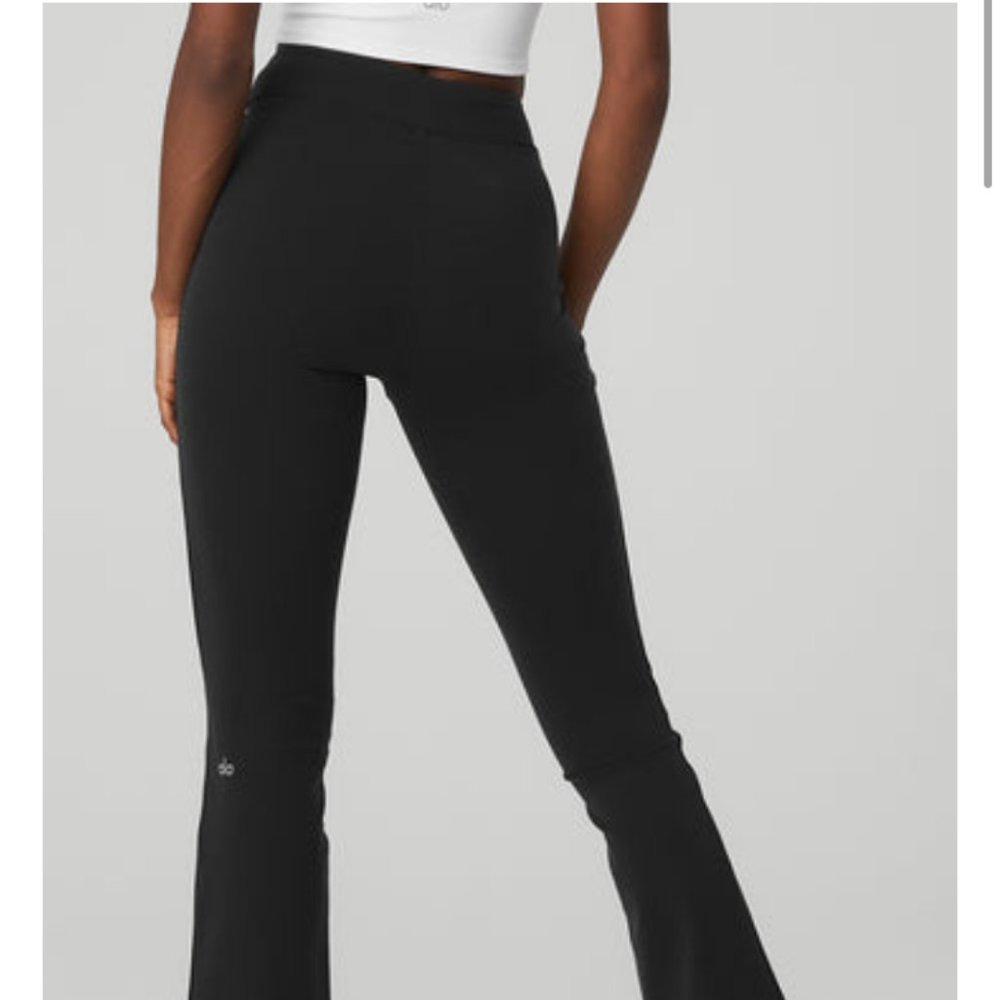 Alo Yoga Airbrush 7/8 High Waist Flutter Leggings